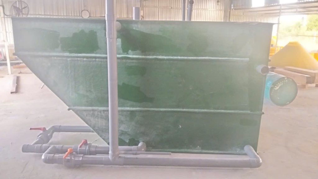 Cozy Nursery System Keeping Nursery Tank Clean